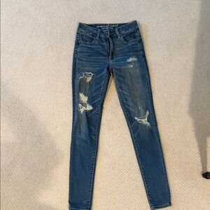 American Eagle Outfitters Women's Dark Blue Ripped Skinny Jeans